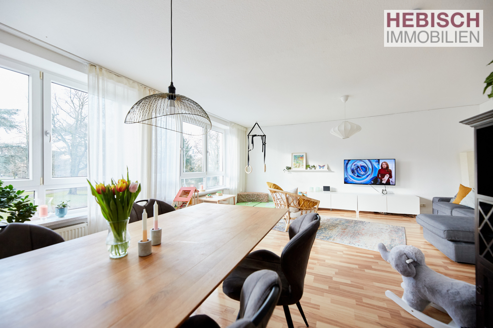 + VERMIETET + WOHNTRAUM+TOLL GESCHNITTENES DOMIZIL+ SCHÖNE TERRASSE + + VERMIETET + WOHNTRAUM+TOLL GESCHNITTENES DOMIZIL+ SCHÖNE TERRASSE +