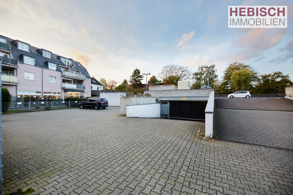 + HÜBSCHES APPARTEMENT MIT BALKON + TG-STELLPLATZ + ST. TÖNIS + + HÜBSCHES APPARTEMENT MIT BALKON + TG-STELLPLATZ + ST. TÖNIS +