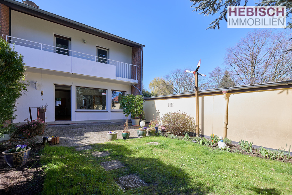 + SCHÖNES REIHENENDHAUS + KREFELD - DYKLAGE + + SCHÖNES REIHENENDHAUS + KREFELD - DYKLAGE +