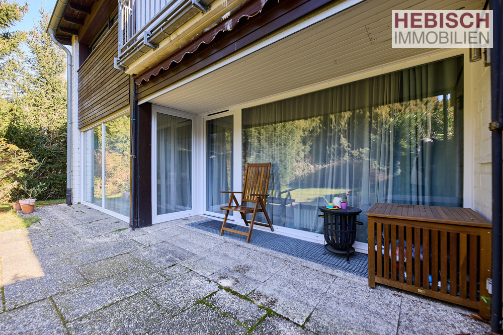 + VERKAUFT + BEZUGSFREIE DHH + NUTZBAR ALS EIN- ODER ZWEIFAMILIENHAUS + GROßE GARAGE +