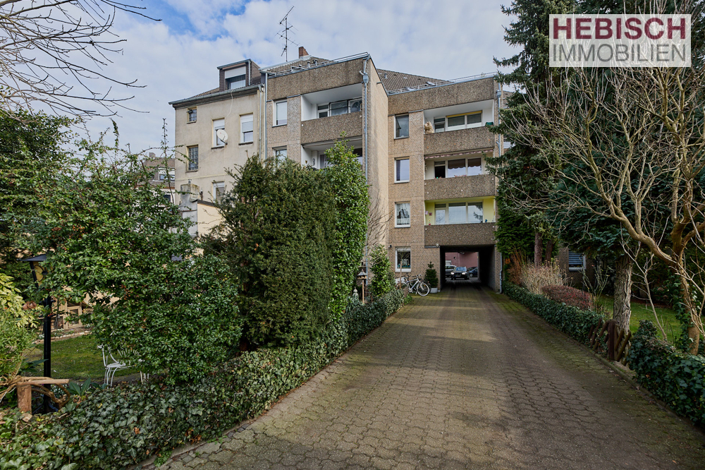 + RESERVIERT + KAPITALANLAGE IN GEPFLEGTEM MFH + GUT VERMIETETE 3-ZIMMER-WG + BALKON + + RESERVIERT + KAPITALANLAGE IN GEPFLEGTEM MFH + GUT VERMIETETE 3-ZIMMER-WG + BALKON +