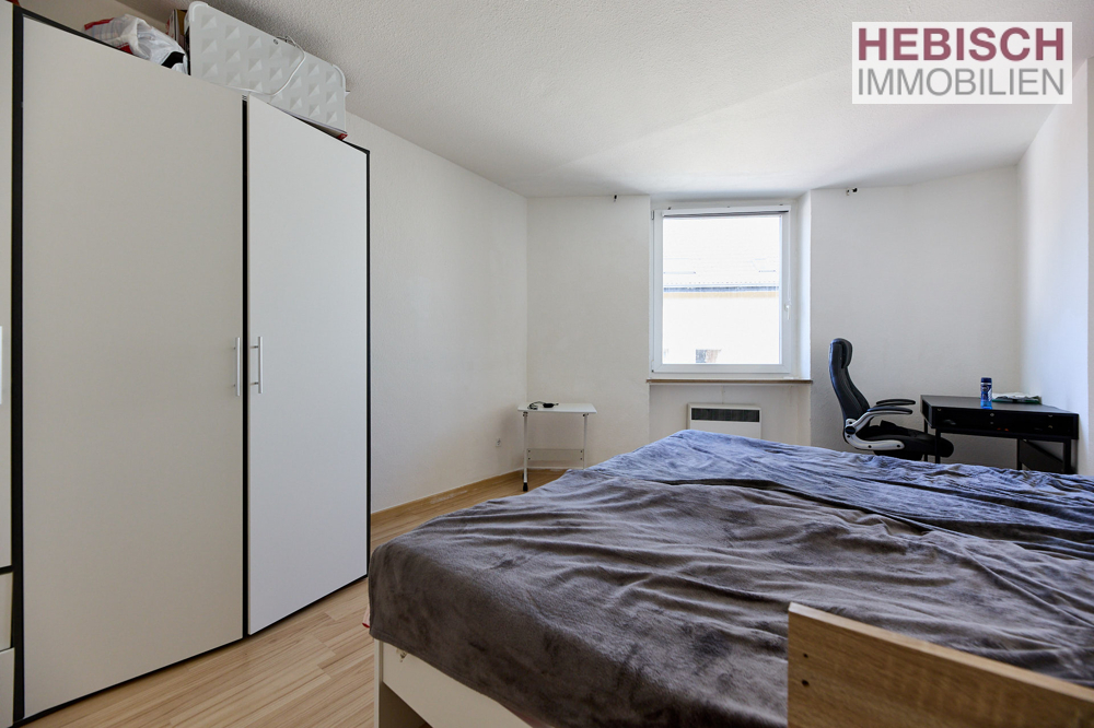 + RESERVIERT + KAPITALANLAGE IN GEPFLEGTEM MFH + GUT VERMIETETE 3-ZIMMER-WG + BALKON + + RESERVIERT + KAPITALANLAGE IN GEPFLEGTEM MFH + GUT VERMIETETE 3-ZIMMER-WG + BALKON +