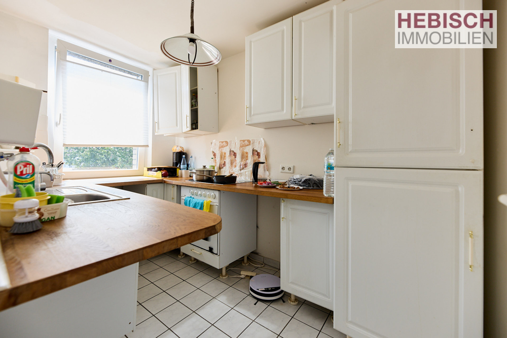 + RESERVIERT + KAPITALANLAGE IN GEPFLEGTEM MFH + GUT VERMIETETE 3-ZIMMER-WG + BALKON + + RESERVIERT + KAPITALANLAGE IN GEPFLEGTEM MFH + GUT VERMIETETE 3-ZIMMER-WG + BALKON +