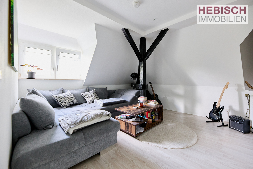 + VERKAUFT + EXKLUSIVE MAISONETTEWOHNUNG + ATTRAKTIV VERMIETET +