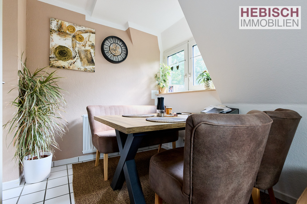 + VERKAUFT + EXKLUSIVE MAISONETTEWOHNUNG + ATTRAKTIV VERMIETET +