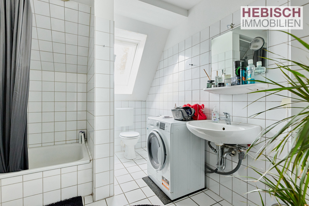 + VERKAUFT + EXKLUSIVE MAISONETTEWOHNUNG + ATTRAKTIV VERMIETET +