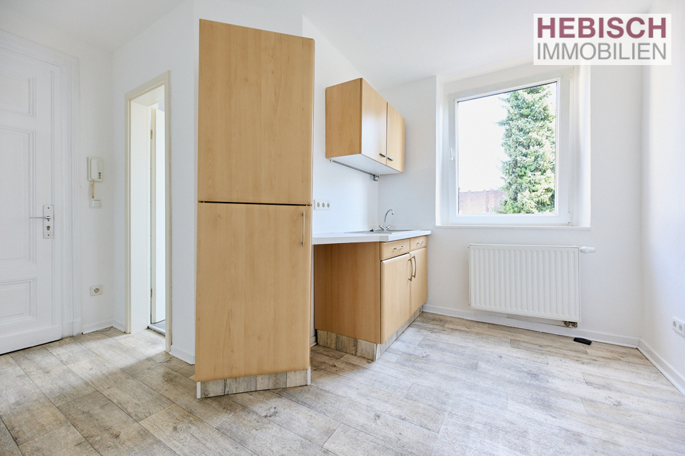 + GEMÜTLICHE, KLEINE WOHNUNG ZUM SOFORTEINZUG +