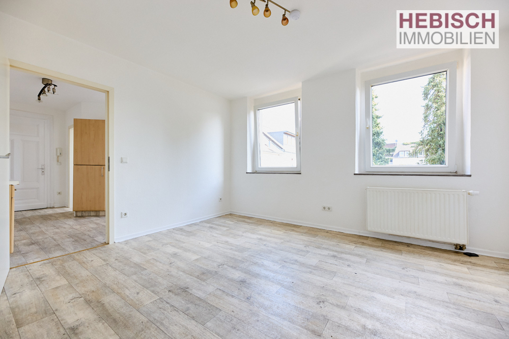 + GEMÜTLICHE, KLEINE WOHNUNG ZUM SOFORTEINZUG +