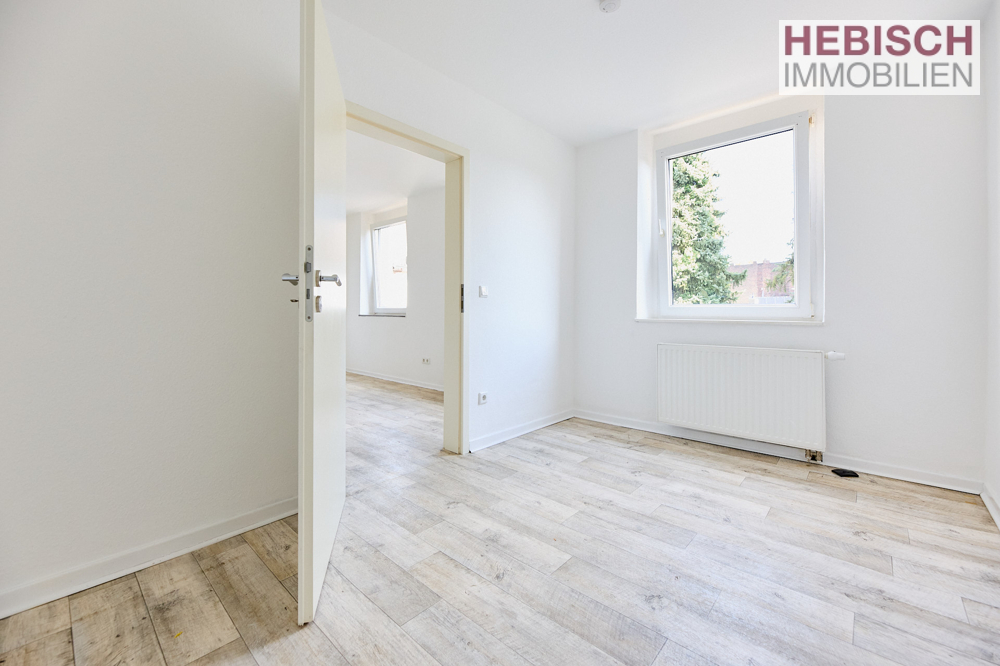 + GEMÜTLICHE, KLEINE WOHNUNG ZUM SOFORTEINZUG +