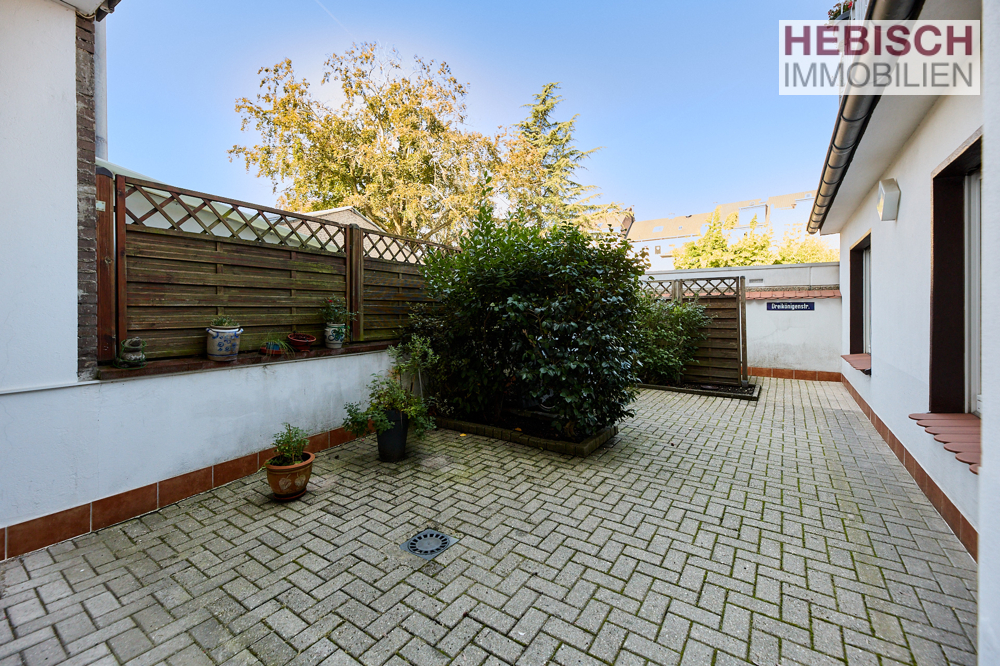 + VERMIETET + LICHTDURCHFLUTETES ZUHAUSE + GROßE LOGGIA + NÄHE WESTWALL +