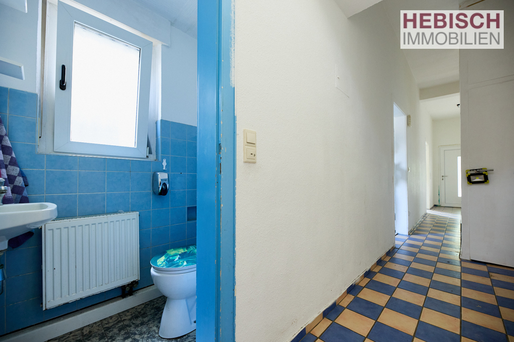 + VERKAUFT + PACKEN SIE'S AN: IHR SANIERUNGSPROJEKT MIT ZUKUNFT IN KREFELD-OPPUM +