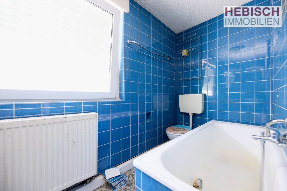 + VERKAUFT + PACKEN SIE'S AN: IHR SANIERUNGSPROJEKT MIT ZUKUNFT IN KREFELD-OPPUM +