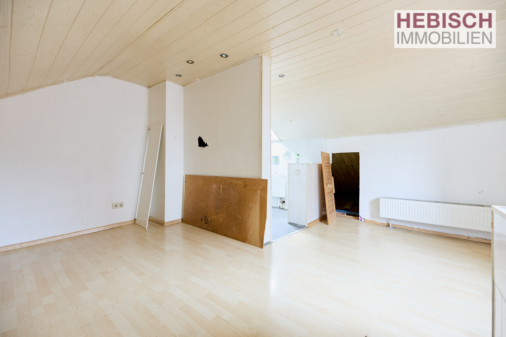 + VERKAUFT + PACKEN SIE'S AN: IHR SANIERUNGSPROJEKT MIT ZUKUNFT IN KREFELD-OPPUM +