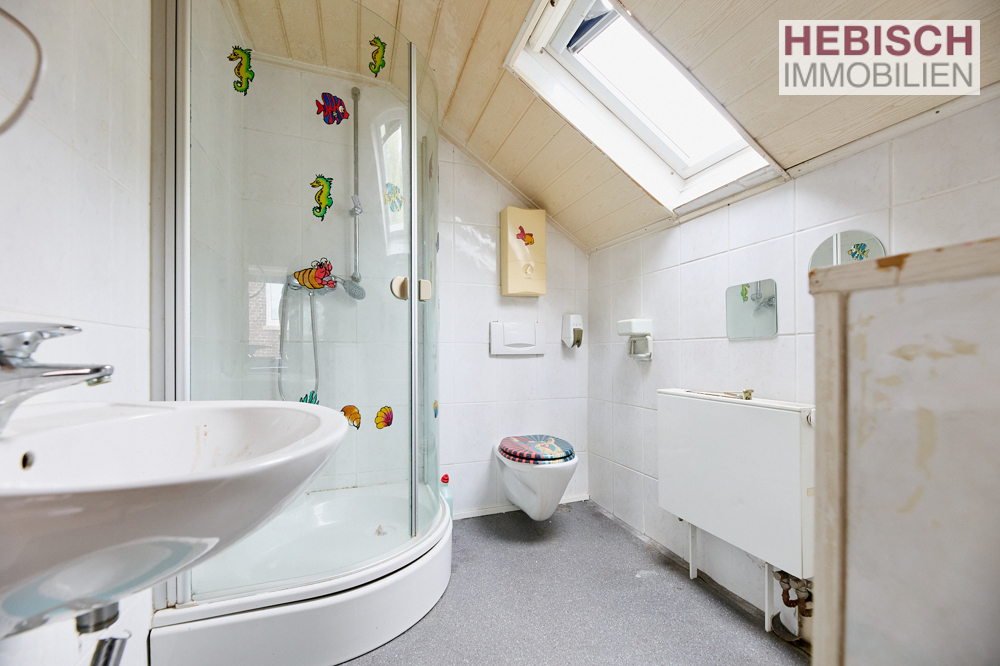 + VERKAUFT + PACKEN SIE'S AN: IHR SANIERUNGSPROJEKT MIT ZUKUNFT IN KREFELD-OPPUM +