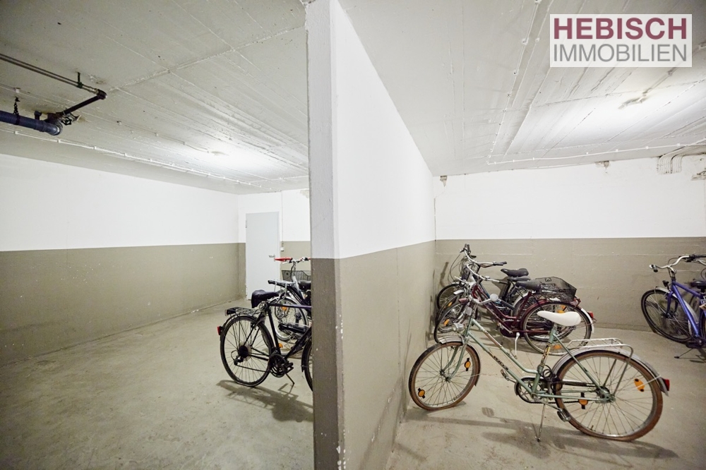 + VERKAUFT +GUT GESCHNITTENE 2-ZIMMER KDB MIT LOGGIA+TG-STELLPLATZ OPTIONAL ZUM KAUF NORDBEZIRK +