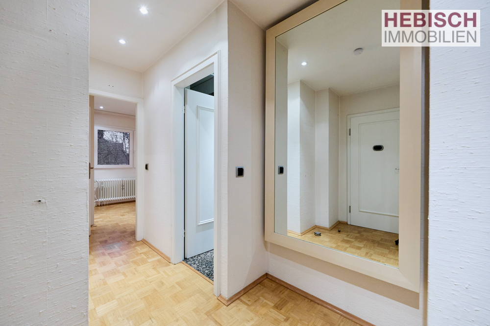 + VERKAUFT + SPANNENDES PENTHOUSE + TERRASSE/BALKON + KÄUFERPROVISIONSFREI +