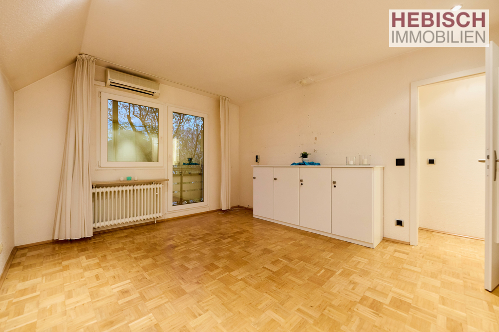 + VERKAUFT + SPANNENDES PENTHOUSE + TERRASSE/BALKON + KÄUFERPROVISIONSFREI +