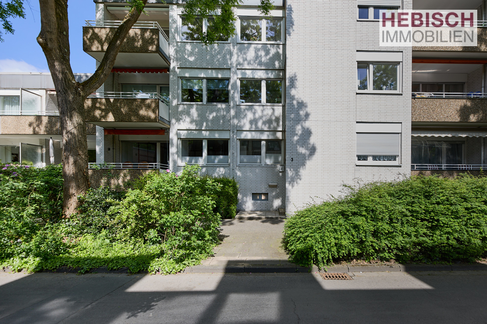 + VERKAUFT + GESTALTEN SIE IHR NEUES ZUHAUSE + 3 ZIMMER + HOCHPARTERRE/LOGGIA +