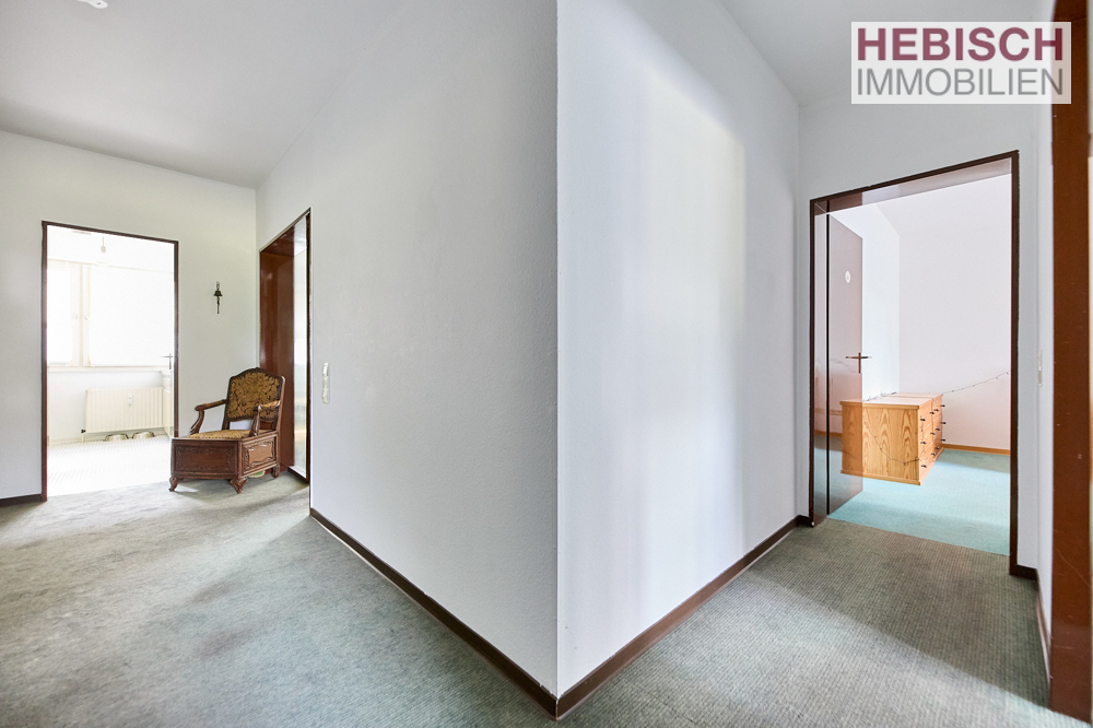 + VERKAUFT + GESTALTEN SIE IHR NEUES ZUHAUSE + 3 ZIMMER + HOCHPARTERRE/LOGGIA +