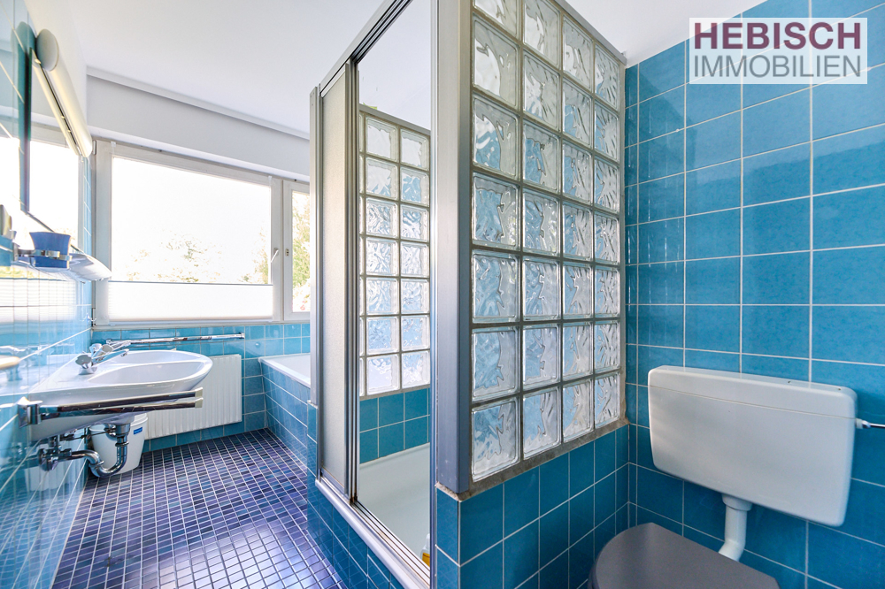 + VERKAUFT + GESTALTEN SIE IHR NEUES ZUHAUSE + 3 ZIMMER + HOCHPARTERRE/LOGGIA +