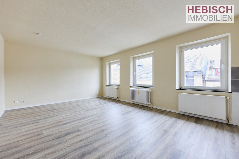 + FRISCH RENOVIERTES DOMIZIL + KREFELD-CITY +