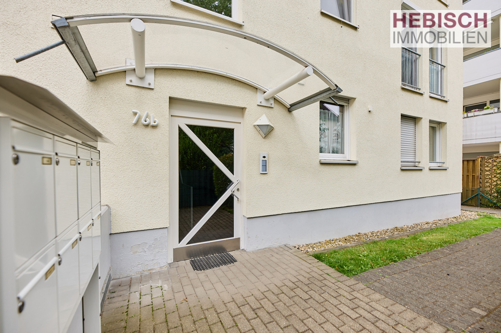 + SOLIDE KAPITALANLAGE I+ LICHTDURCHFLUTETE 3-ZIMMER-WOHNUNG + BALKON + TG-STELLPLATZ + KR-OPPUM +