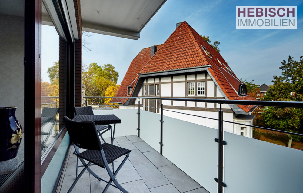+ ATTRAKTIVES WOHNEN NAHE DEM RHEIN + HELL + MIT  SCHÖNER LOGGIA +
