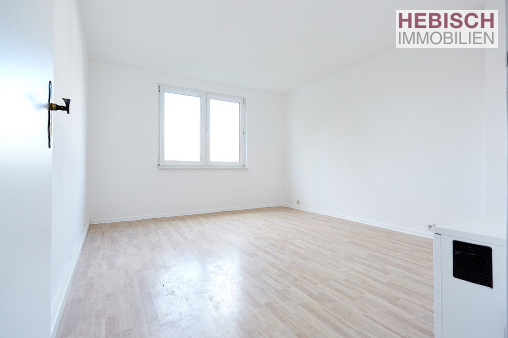 + VERMIETET + GEMÜTLICHE 2-ZIMMER-WOHNUNG + BALKON + IN DER CITY +