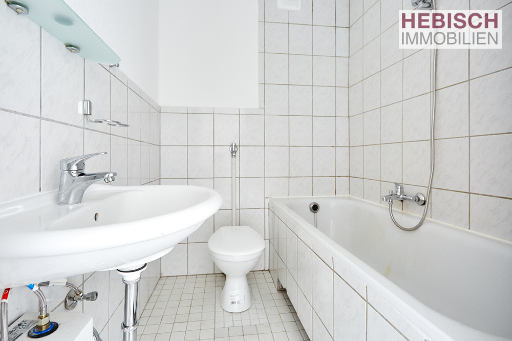 + VERMIETET + GEMÜTLICHE 2-ZIMMER-WOHNUNG + BALKON + IN DER CITY +